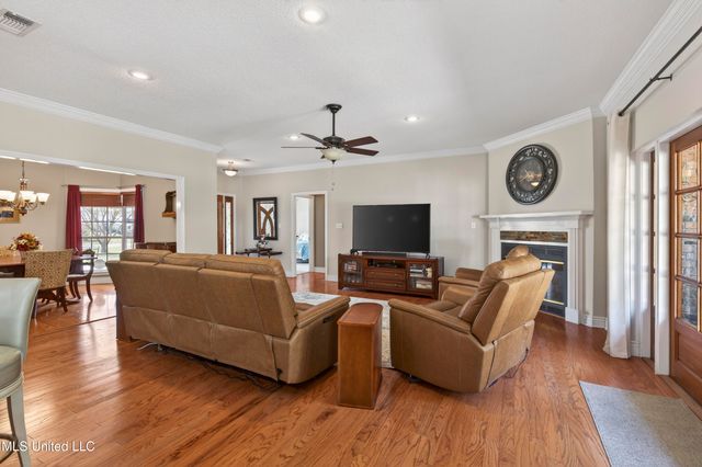 8938 Hanalei Circle, Diamondhead, MS 39525