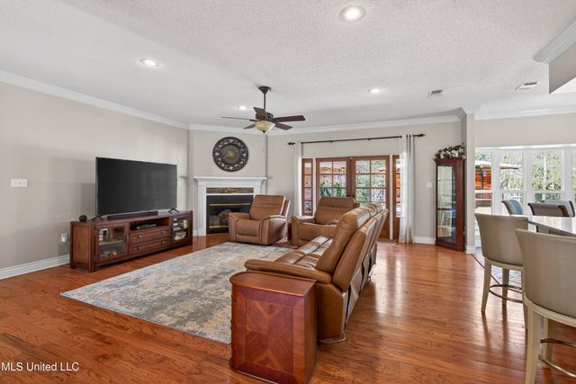 8938 Hanalei Circle, Diamondhead, MS 39525