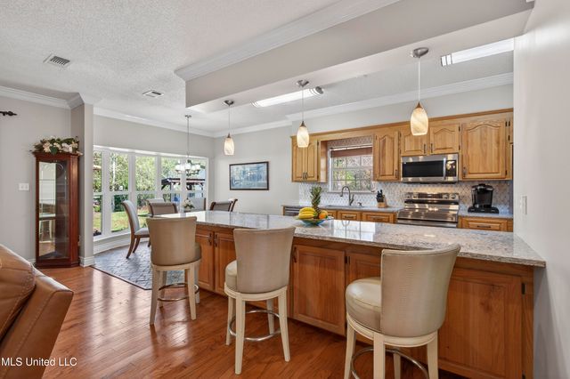 8938 Hanalei Circle, Diamondhead, MS 39525