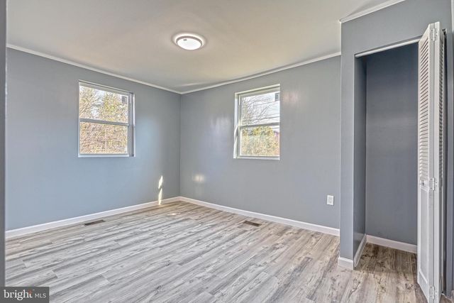 230 S JOHNSON ST, Harrisburg, PA 17112
