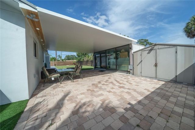 15276 Harrison Road, Delray Beach, FL 33484