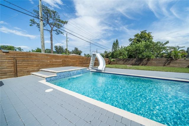15276 Harrison Road, Delray Beach, FL 33484