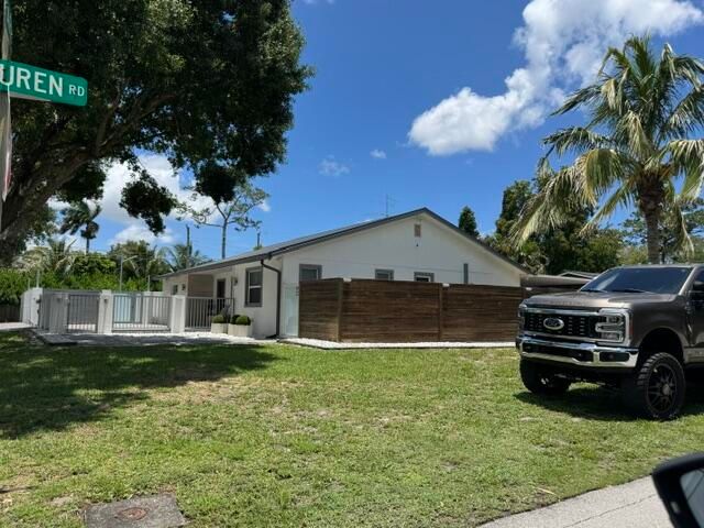 15276 Harrison Road, Delray Beach, FL 33484