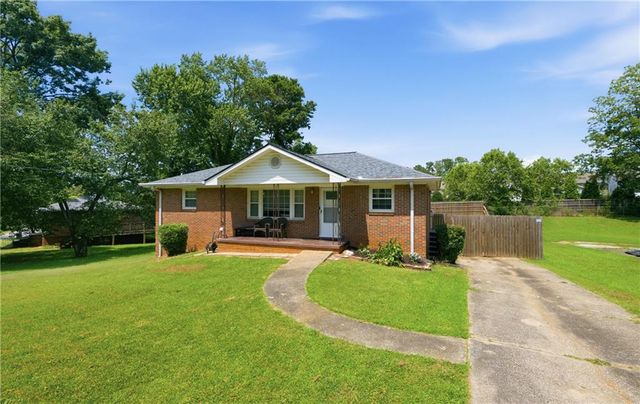 3375 EMERSON Street SE, Smyrna, GA 30082