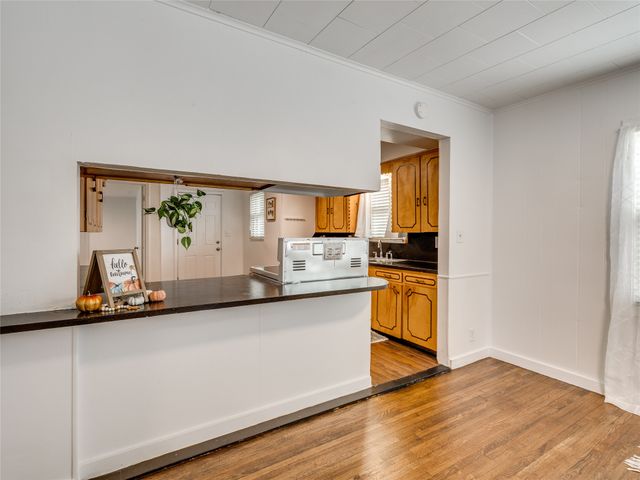 4728 E 4th Place, Tulsa, OK 74112