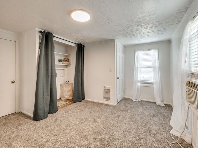 4728 E 4th Place, Tulsa, OK 74112
