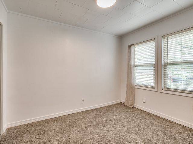 4728 E 4th Place, Tulsa, OK 74112