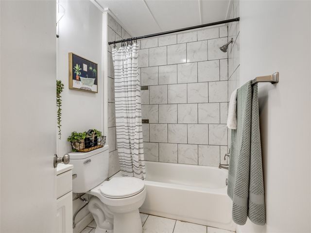 4728 E 4th Place, Tulsa, OK 74112