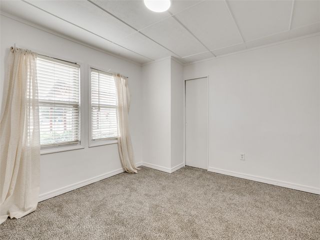 4728 E 4th Place, Tulsa, OK 74112