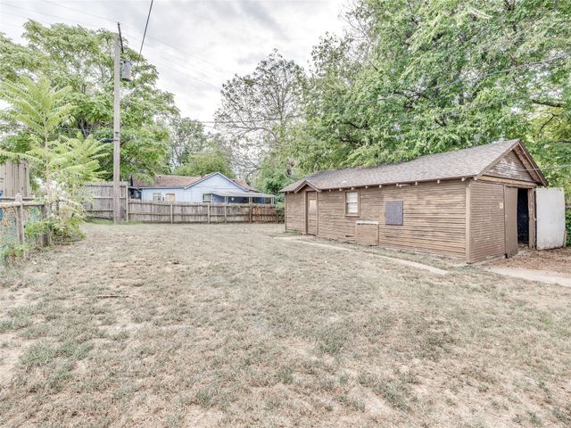 4728 E 4th Place, Tulsa, OK 74112