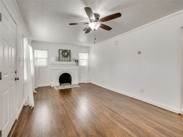 4728 E 4th Place, Tulsa, OK 74112