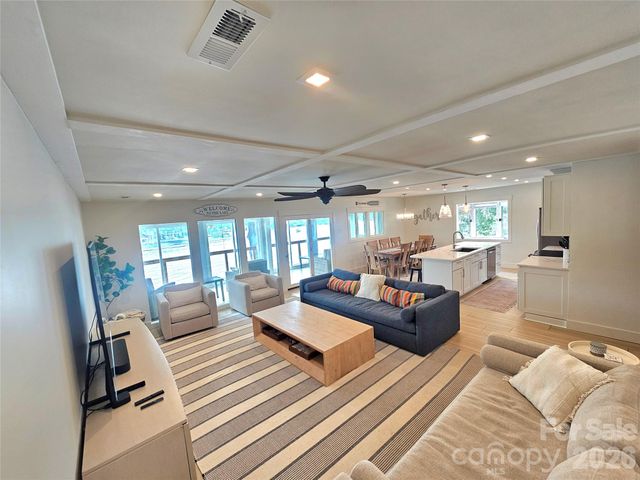 634 Pinehaven Drive PH74, New London, NC 28127