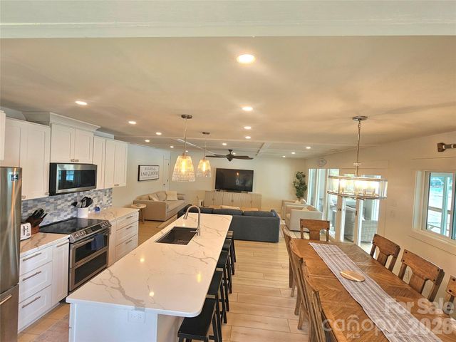 634 Pinehaven Drive PH74, New London, NC 28127