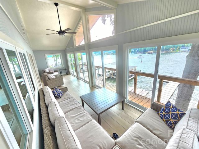634 Pinehaven Drive PH74, New London, NC 28127
