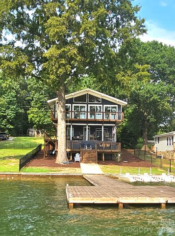 634 Pinehaven Drive PH74, New London, NC 28127