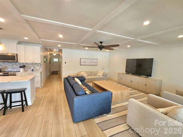 634 Pinehaven Drive PH74, New London, NC 28127