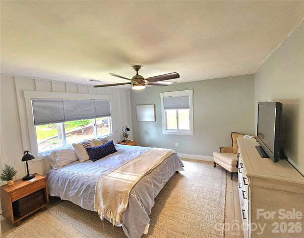 634 Pinehaven Drive PH74, New London, NC 28127
