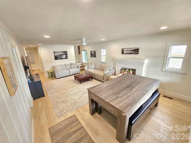 634 Pinehaven Drive PH74, New London, NC 28127