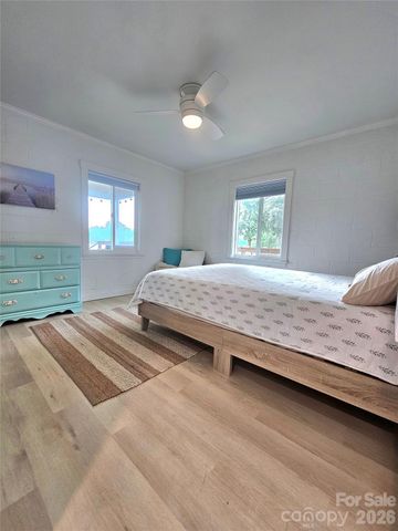 634 Pinehaven Drive PH74, New London, NC 28127