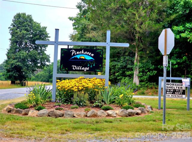 634 Pinehaven Drive PH74, New London, NC 28127