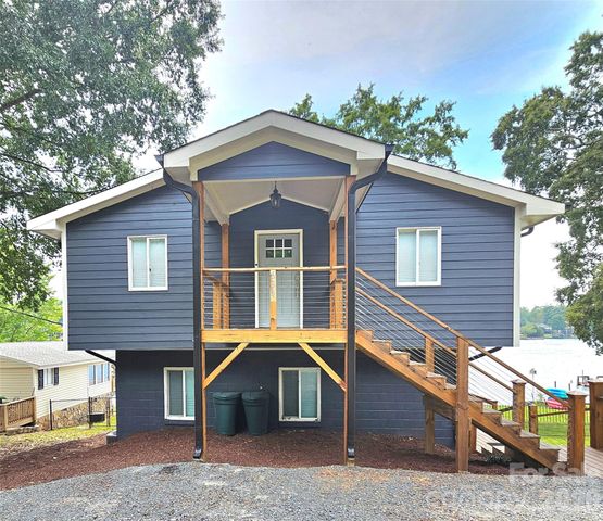 634 Pinehaven Drive PH74, New London, NC 28127