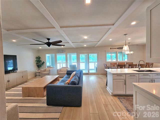 634 Pinehaven Drive PH74, New London, NC 28127
