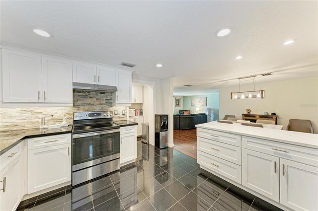 5535 25TH STREET W, Bradenton, FL 34207