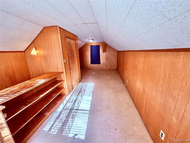 18081 Strasburg Street, Detroit, MI 48205