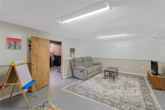 4763 Rosemary Lane, Clay, NY 13088