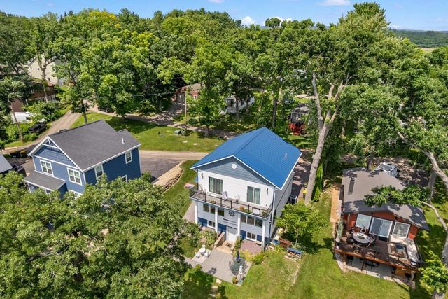 E13609 Idlewild Road, Merrimac, WI 53561