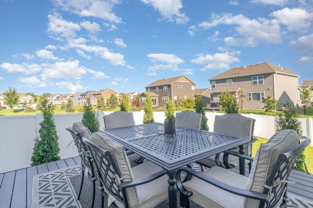 4455 Benjamin Court, Woodbury, MN 55129