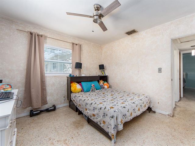 11397 122ND AVENUE, Largo, FL 33778