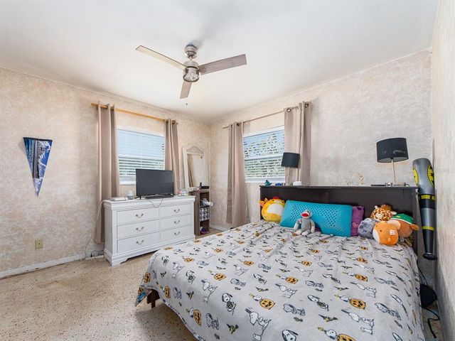 11397 122ND AVENUE, Largo, FL 33778