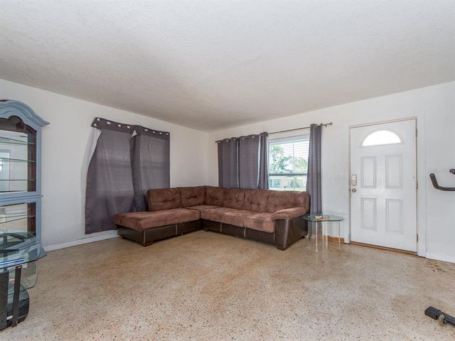 11397 122ND AVENUE, Largo, FL 33778