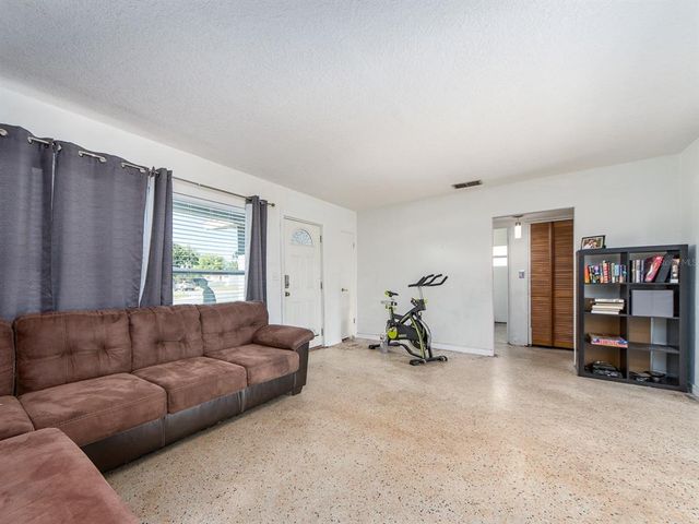11397 122ND AVENUE, Largo, FL 33778