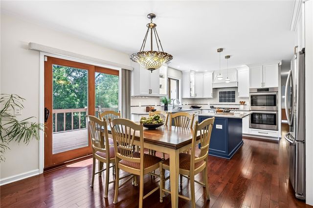 45 Split Rock Road, Pittsford, NY 14534