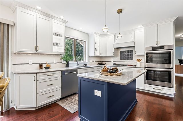 45 Split Rock Road, Pittsford, NY 14534