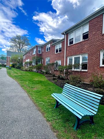 95 North Broadway C2-1, White Plains, NY 10603