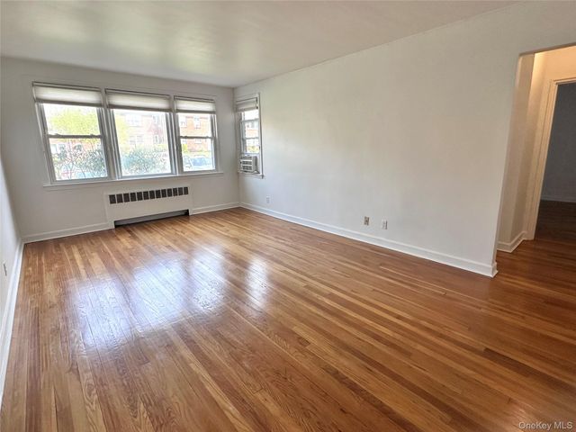 95 North Broadway C2-1, White Plains, NY 10603