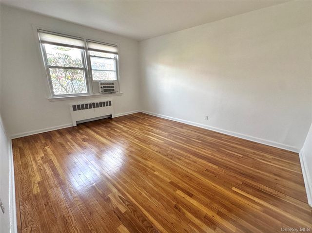 95 North Broadway C2-1, White Plains, NY 10603