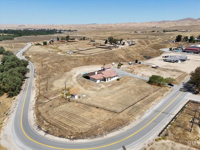 13700 Round Mountain Road, Bakersfield, CA 93308
