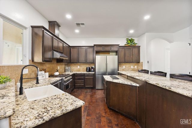 13700 Round Mountain Road, Bakersfield, CA 93308