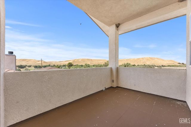 13700 Round Mountain Road, Bakersfield, CA 93308