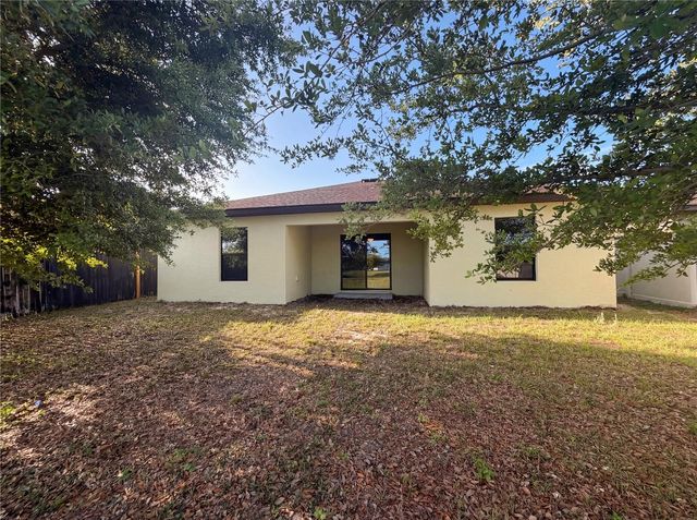 2359 BEXLEY DRIVE, Tavares, FL 32778