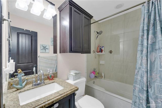 316 Kika De La Garza Street, Edinburg, TX 78539