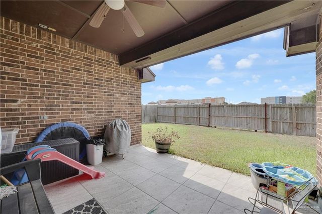 316 Kika De La Garza Street, Edinburg, TX 78539