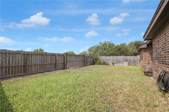 316 Kika De La Garza Street, Edinburg, TX 78539