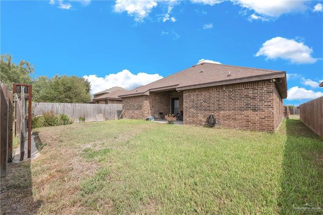 316 Kika De La Garza Street, Edinburg, TX 78539