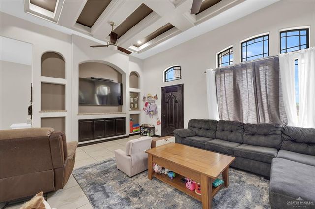 316 Kika De La Garza Street, Edinburg, TX 78539