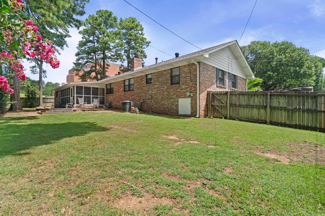 816 Hall Drive, Little Rock, AR 72205